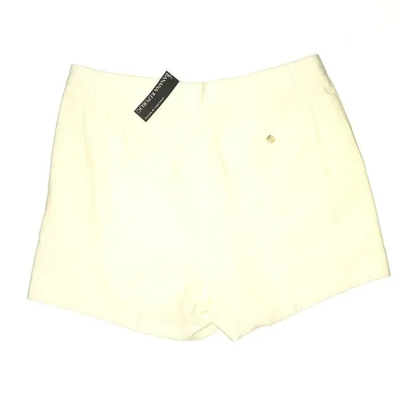 NWT Banana Republic Ivory Rayon Blend Fully-Lined Pleated-Front Shorts Size 18 - Picture 3 of 4
